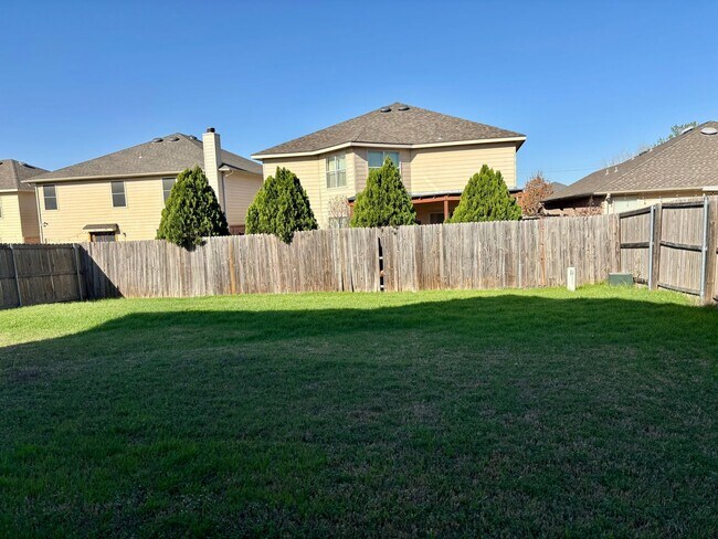 Building Photo - The Perfect Blend of Space & Location – 3 Beds Near Alliance-Perfect for Roommates!