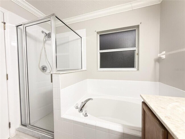 Building Photo - 14635 Keelford Way