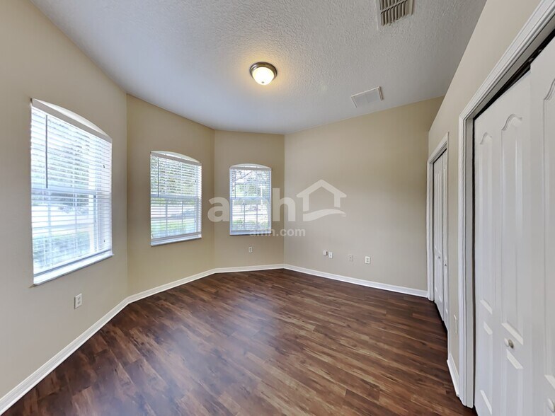 Building Photo - 12020 Tasha Ct