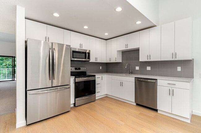 Building Photo - 6413 Sand Point Way NE