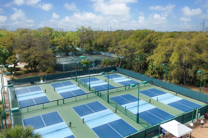 Building Photo - 5058 Marsh Field Rd