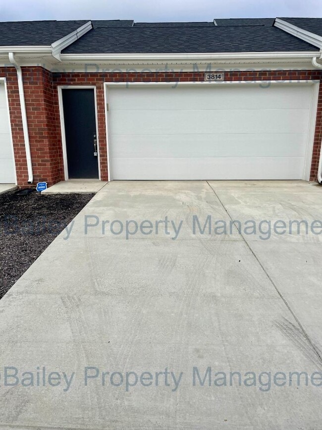 Building Photo - 3814 Jett Ln
