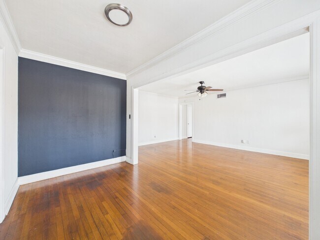 Building Photo - 1920 Richmond Ave.