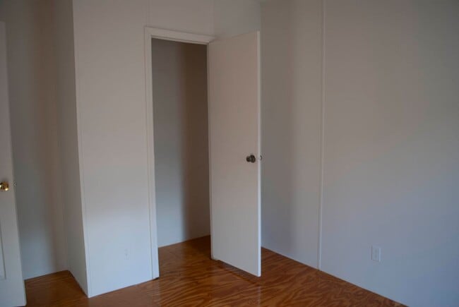 Building Photo - 3 bed 2 bath Tallahassee Home for Rent