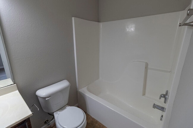 Building Photo - 5307 Currituck Ln