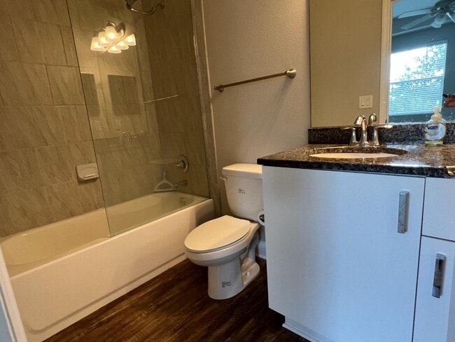 Building Photo - 2820 1st Ave S