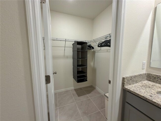 Building Photo - 9004 Tuscan Cypress St