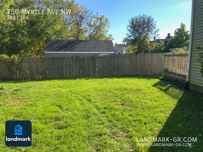 Building Photo - 750 Myrtle St NW