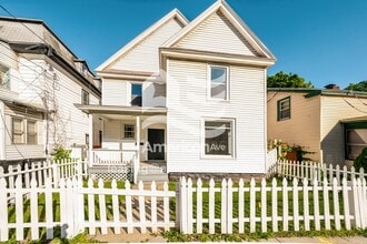 Building Photo - 505 1/2 Bear Street, 13208; #881485 - 881485