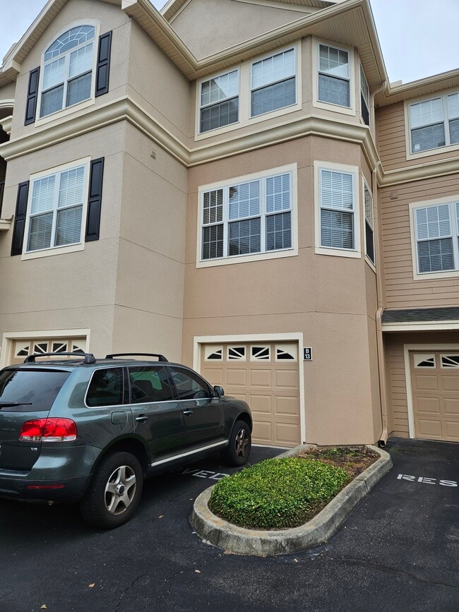 Building Photo - 13810 Sutton Park Dr N