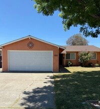 Building Photo - *Beautifully Updated 4 Bedroom, 2 Bathroom Home in Fairfield!*