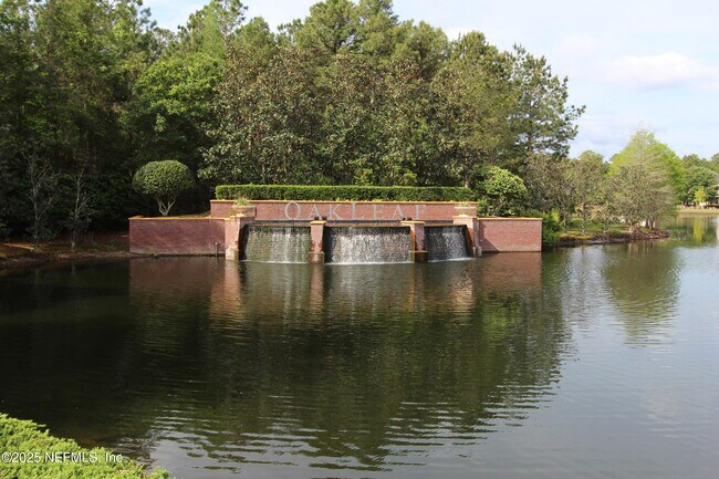 Building Photo - 575 Oakleaf Plantation Pkwy