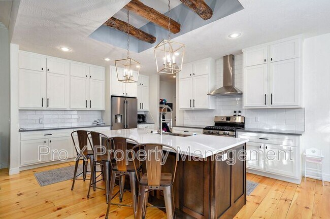 Building Photo - 6020 S McCann Ave
