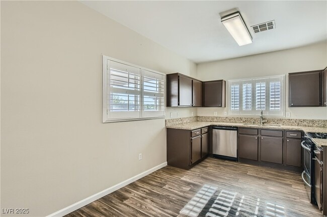 Building Photo - 2726 Wood Drift St