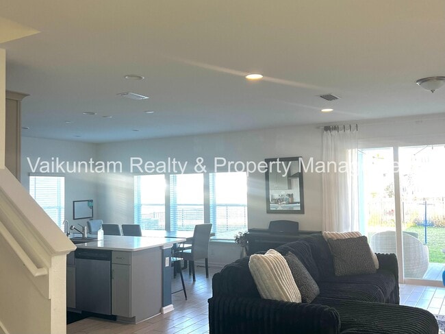 Building Photo - 377 Brookgreen Wy