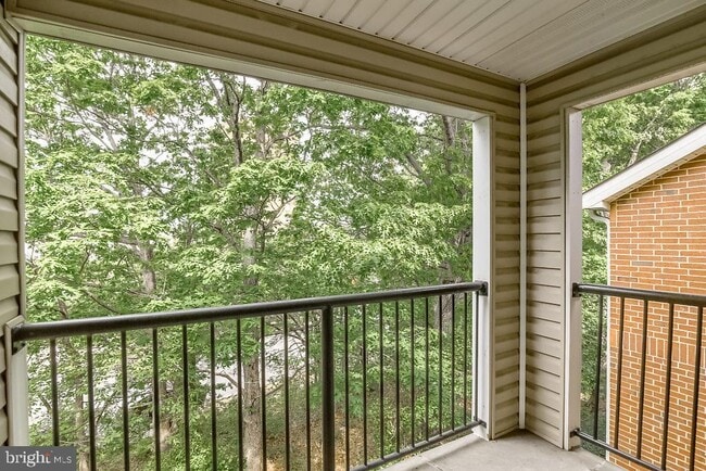 Building Photo - 3305 Wyndham Cir