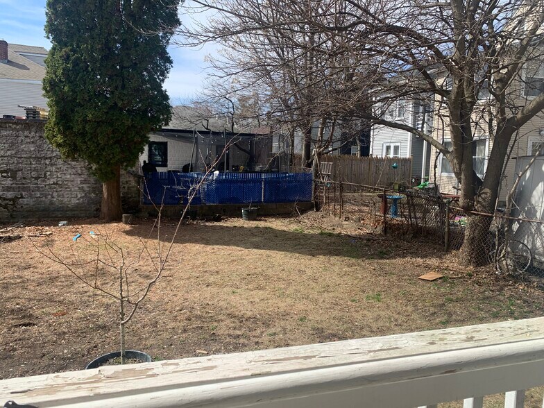 Building Photo - 60 Prentiss St