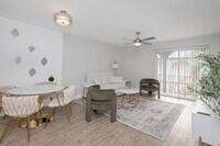 Building Photo - 4403 W Cleveland St