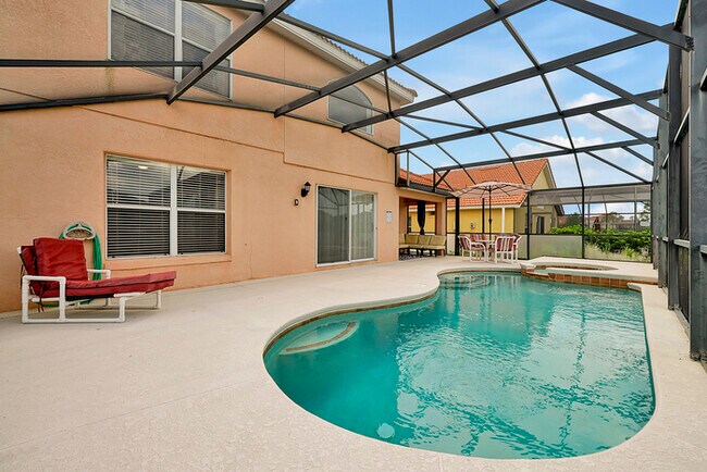 Building Photo - 112 Paloma Dr