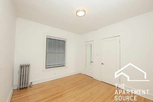 Building Photo - 929 Michigan Ave