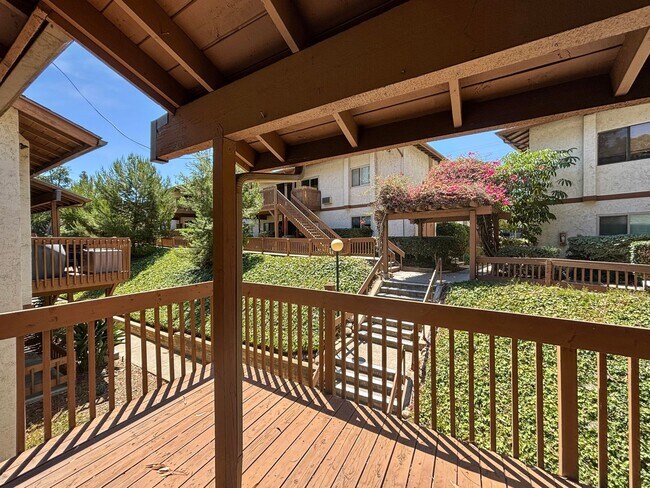Building Photo - Newly Remodeled 1BD/BA Condo In Mission Va...