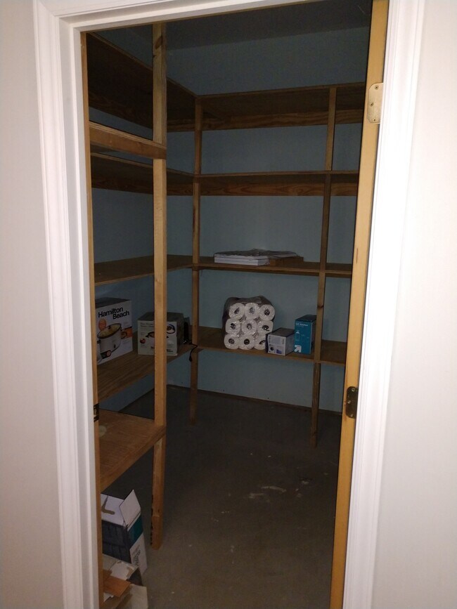 Pantry - 1101 Odes Wilson Rd
