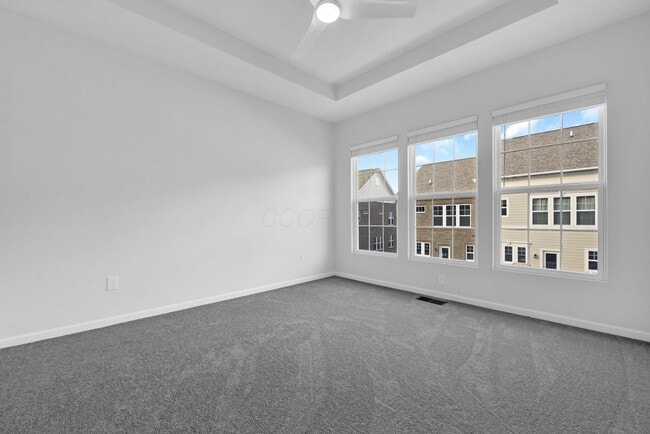 Building Photo - 4186 McCune Ave