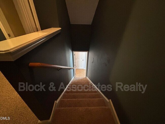 Building Photo - 2228 Stornoway Ct
