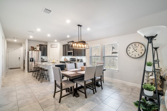 Building Photo - 24810 Timbarra Park Cir