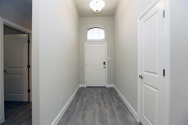 Building Photo - 708 Castlebar Ct