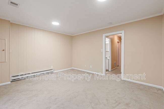 Building Photo - 706 6th St SW