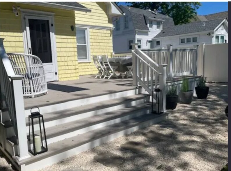 back deck dining for 8 - 80 Wyckoff Ave