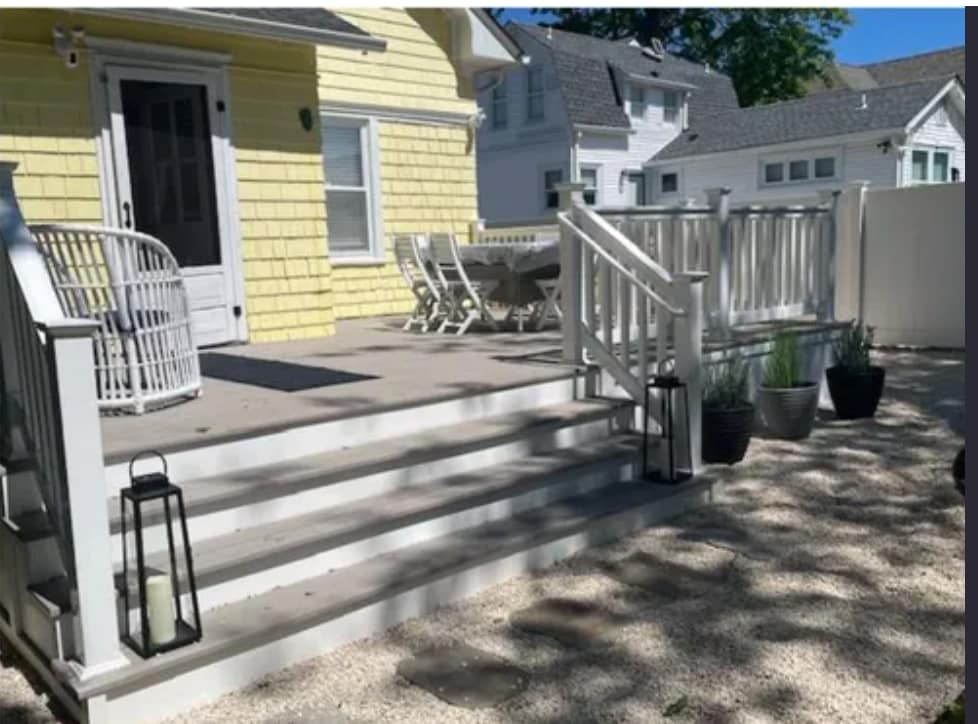 back deck dining for 8 - 80 Wyckoff Ave