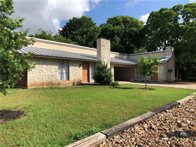2108 Conestoga Trail 2108 Conestoga - 2108 Conestoga Trail Austin Tx Primary Photo 
