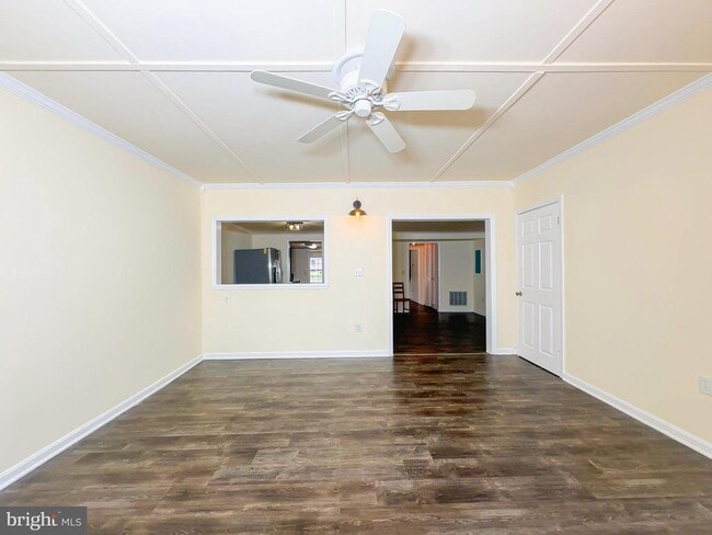Building Photo - 673 Quail Dr