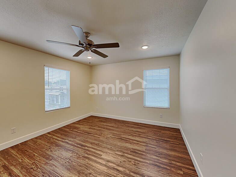 Building Photo - 6099 W Copper Hawk Dr