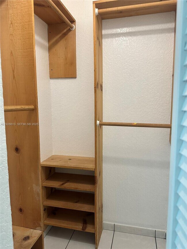 Building Photo - 12500 SW 251st Terrace