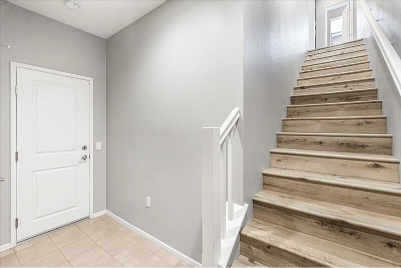 Building Photo - 5418 San Virgilio