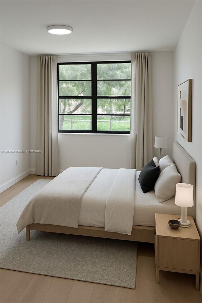 Building Photo - 13020 SW 92nd Ave