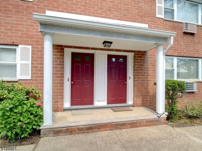 Building Photo - 2467 NJ-10