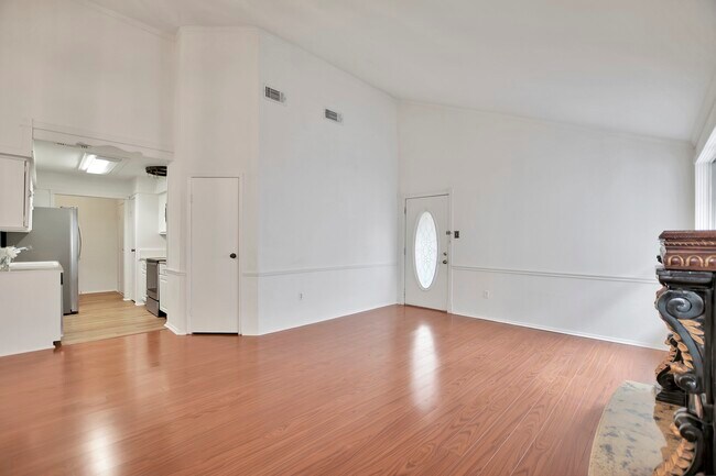 Building Photo - 7619 Lemma Dr