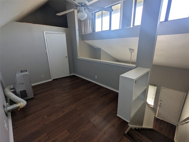 Building Photo - 601 Nelray Blvd