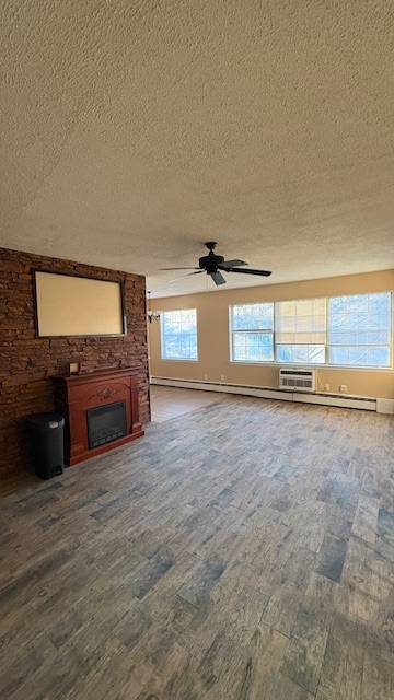 Building Photo - 603 Town House Village