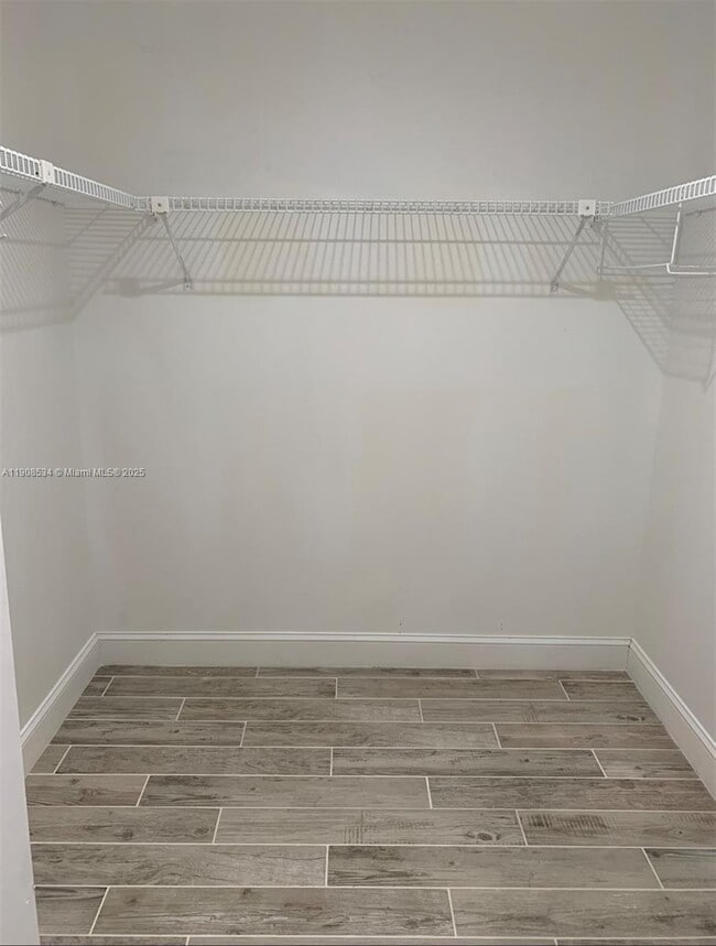 Building Photo - 6950 SW 55th Terrace E