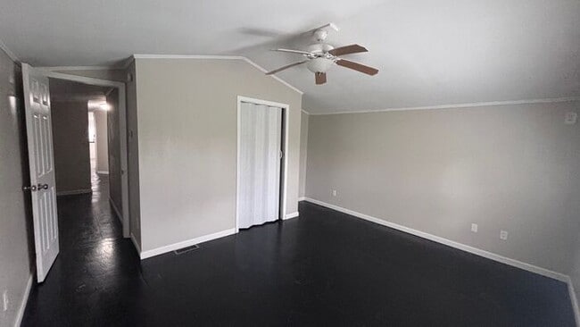 Building Photo - Newly Remodeled Home For Sale