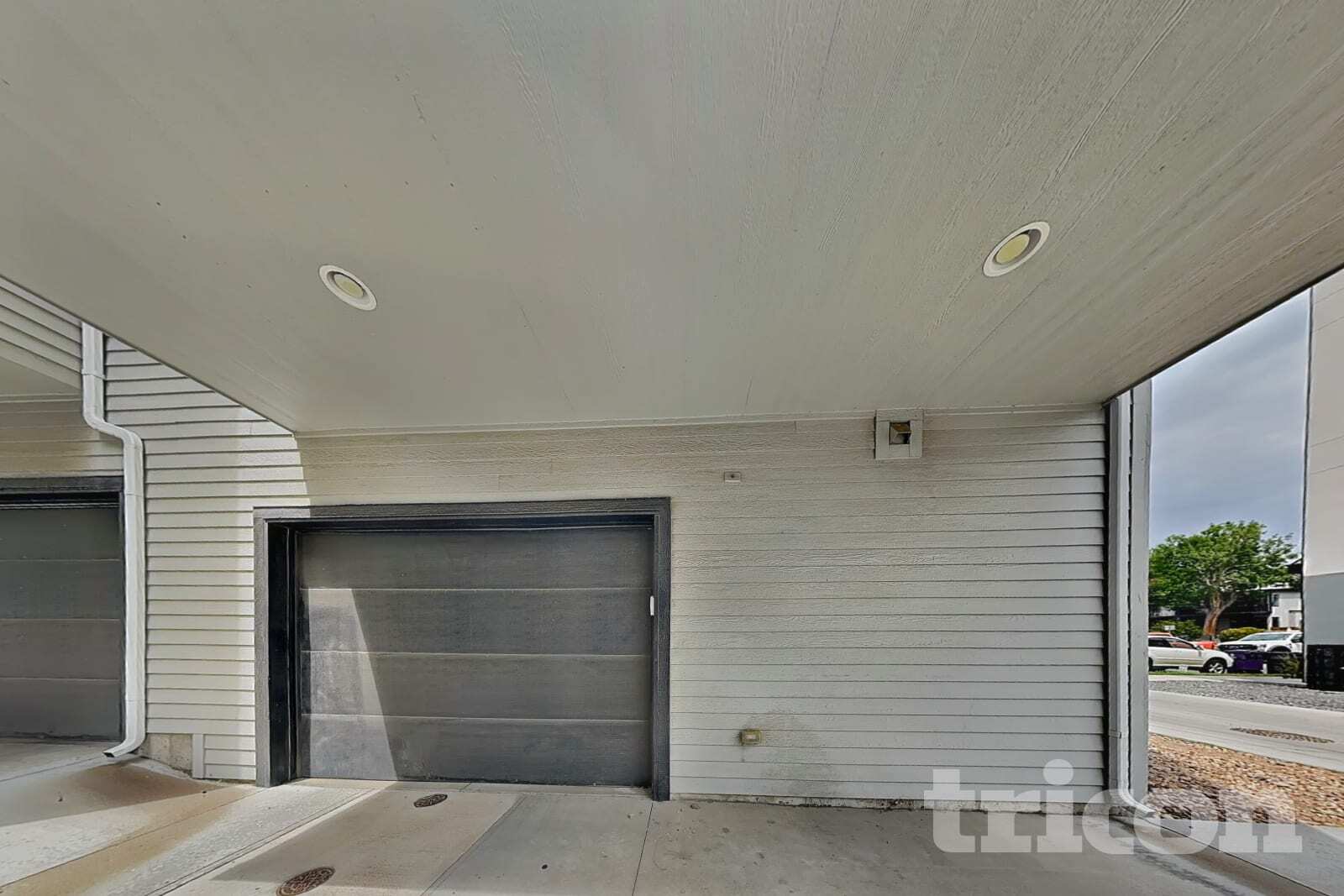 Building Photo - 4060 W 13th Ave