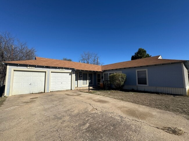 Building Photo - 2-Bedroom Duplex for Rent in Killeen - *Save $125/Month!*