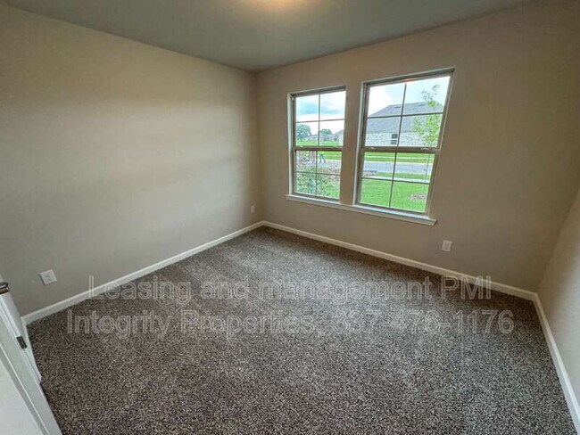 Building Photo - 9239 Garrett Rd