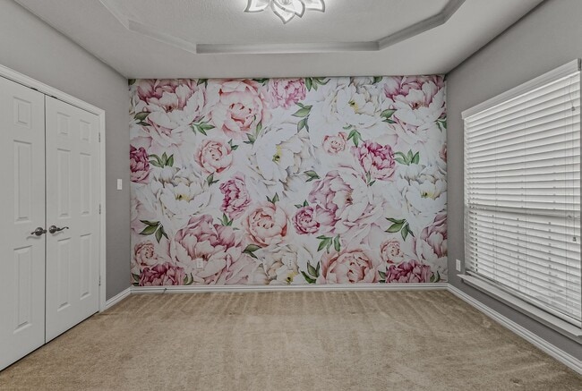 Building Photo - 14020 Sparrow Hill Dr