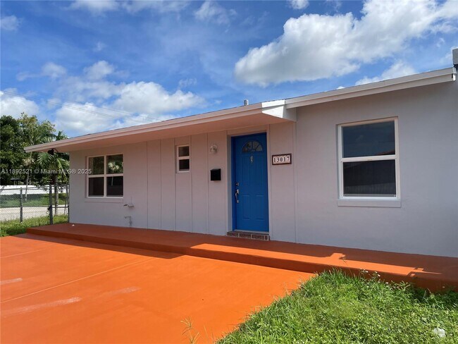 Building Photo - 13017 SW 18th Terrace